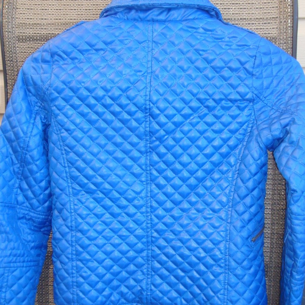 Fall or winter jacket - Picture 3 of 4